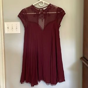 Kimchi Blue Lace Burgundy Shift dress